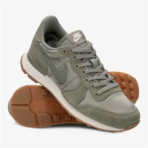 nike damen internationalist grün|j.crew Nike internationalist sneakers.